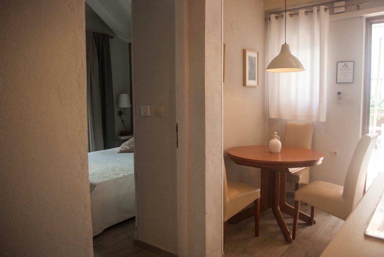 Apartments Vongula โตรกีร์ ภายนอก รูปภาพ